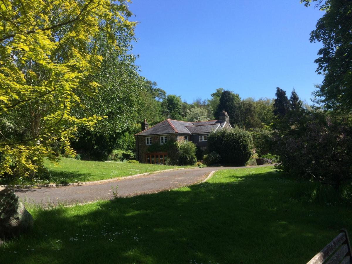 トットネス Bow Mill Farm Bed & Breakfast エクステリア 写真