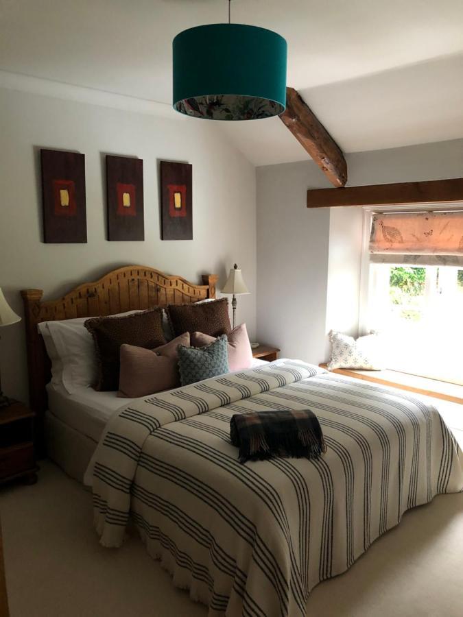 トットネス Bow Mill Farm Bed & Breakfast エクステリア 写真
